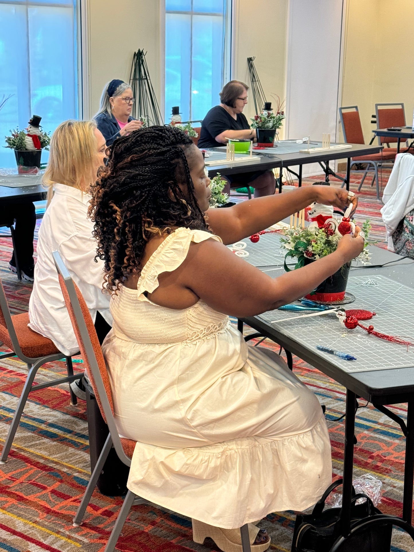 Livestream HOLIDAYS a White Bayou Event 2025